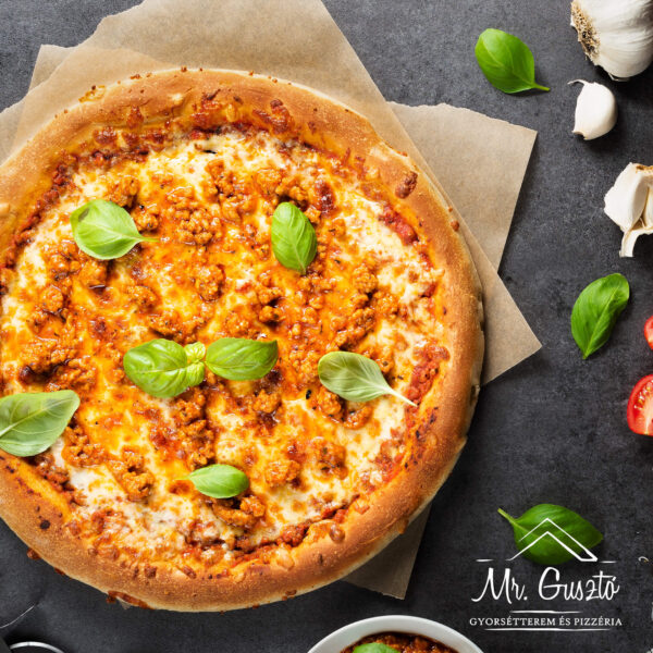 20. Bolognai Pizza 32 cm
